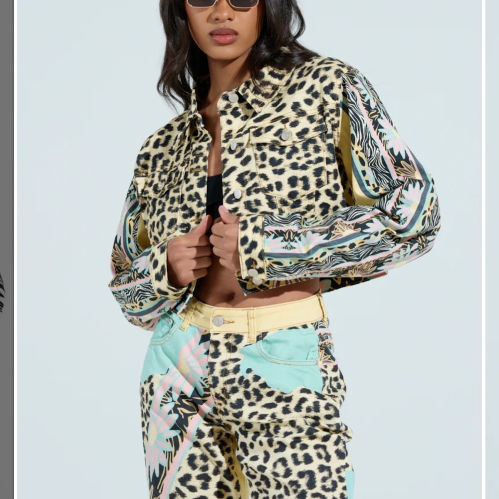 Leopard Print Women's Cropped Jacket